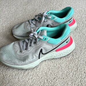 Men’s Nike Invincible running shoes - Size 12